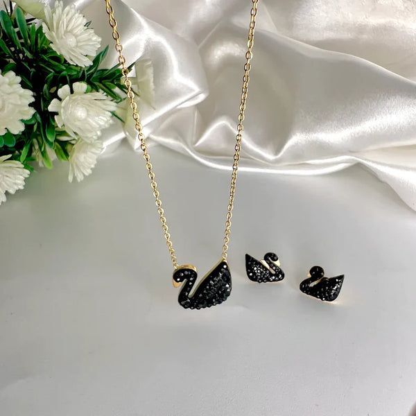 Stainless Swan Earring And Necklace Set